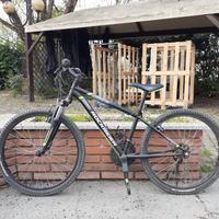Mountain Bike Rockrider ST 120
