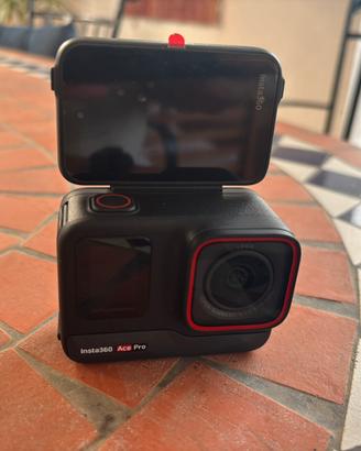 Insta360 ace pro