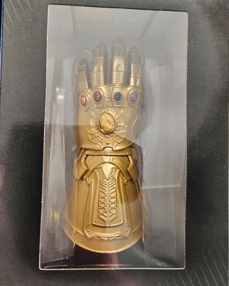 marvel movie museum guanto dell'infinito 