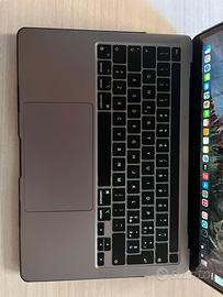 MacbookPro 13” 2020 memoria 8 gb 256 gb SSD