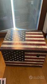 Cassettiera bandiera americana