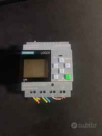 Modulo LOGO! Siemens 12/24RCE con display e relè