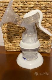 Tiralatte manuale Chicco  con biberon incluso