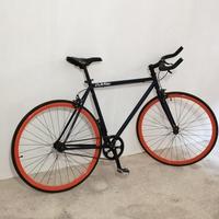 Bicicletta scatto fisso