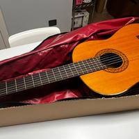 Chitarra acustica YAMAHA