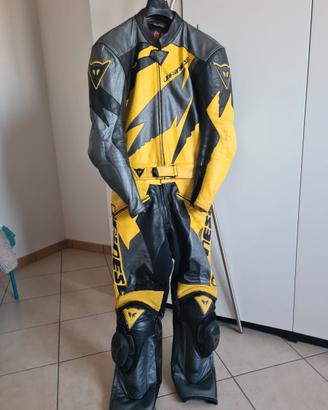 TUTA DAINESE DIVISIBILE TG 52 MAI CADUTA