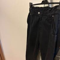 Pantaloni jeans e leggins