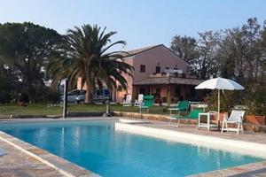 Pace e tranquillità a tre km dal mare