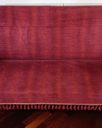 Salottino in velluto rosso