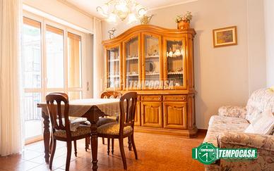 Bilocale al terzo piano con balconi e Box incluso