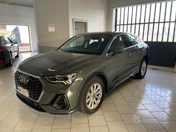 Audi Q3 SPB Sportback 45 TFSI e S tronic Business 
