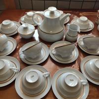 servizio da the in porcellana Rosenthal con bordo 