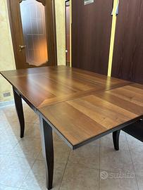 Tavolo Quadrato Allungabile in Legno + 4 sedie