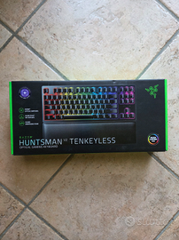 RAZER Huntsman V2 TKL Switch viola, Layout Nordics