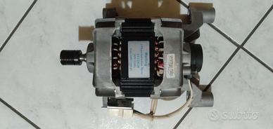 Motore lavatrice usato Ariston ECOS6F