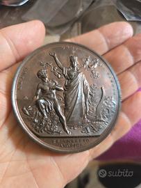 medaglia grande modulo D. 70mm