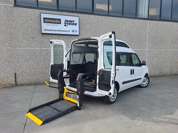 Fiat Doblo TRASPORTO DISABILI Tetto Alto
