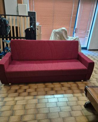 DIVANO LETTO 