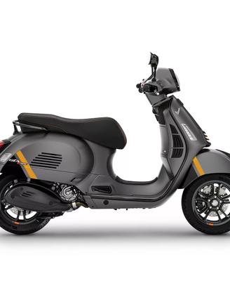 ADESIVI ARANCIO NERO VESPA 125 250 300 GTS SUPER A
