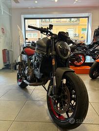 Ducati Monster 937