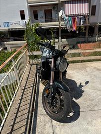 CB650R E-CLUTCH