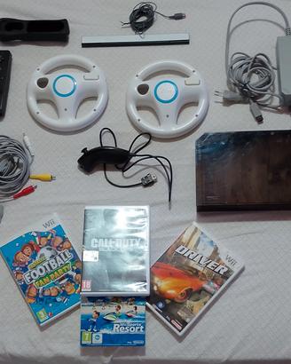 Nintendo Wii Nera Completa + 4 Giochi e Accessori