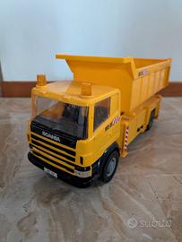 Camion ribaltabile Scania mod. md89