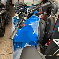 Vespa cosa 1 125