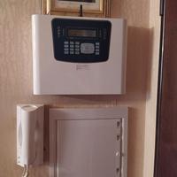 INSTALLAZIONE IMPIANTI DI ALLARME / ANTINTRUSIONE