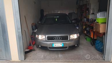 AUDI A4 3ª serie - 2004