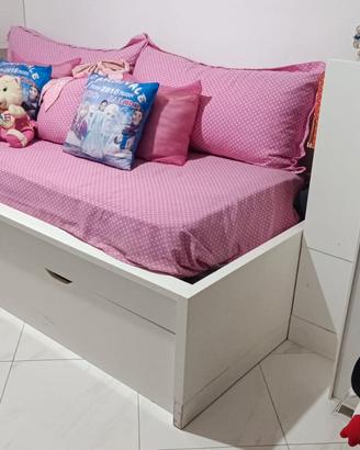 Letto MALM ikea con materasso