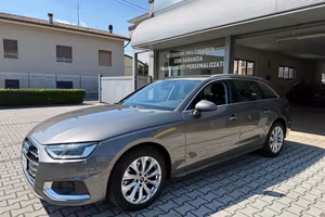 AUDI A4 Avant 30 TDI/136 CV S tronic Business ib