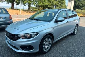 Fiat Tipo 1.4 T-Jet 120CV GPL SW Lounge