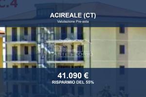 Immobile in asta di 126 m² con box auto a Acireale