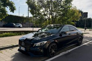 Mercedes-Benz CLA 220