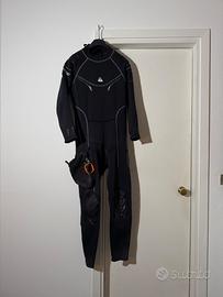 Muta sub umida Waterproof W30 2.5mm + calzari Mare