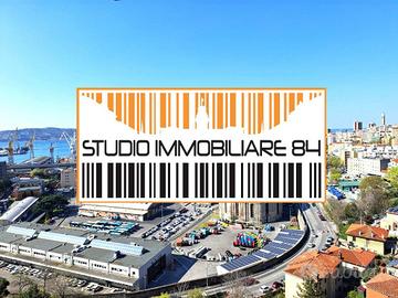 VIA COLLEONI: con vista mare e posto auto