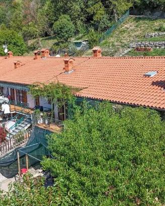 Villetta a schiera di 170 m² con 3 locali e box au