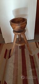 trepiedi in legno porta vaso 