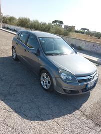 opel astra h 