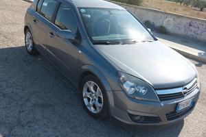 opel astra h 