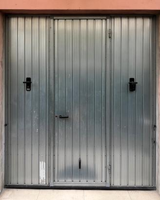 Porta basculante