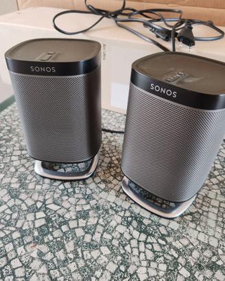 Coppia di smart speakers Sonos Play 1