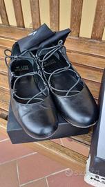 Scarpa Moschino modello ballerina