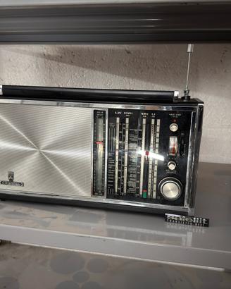 Radio grundig vintage satellit 6001