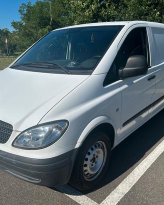 Mercedes Vito 111CDI 2.2 Diesel