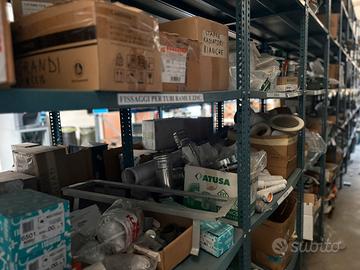 Attrezzature e materiale idraulico