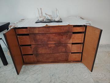 Armadio legno d'epoca e cassettiera