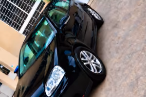 Volswagen Golf 5  1.6 MPI