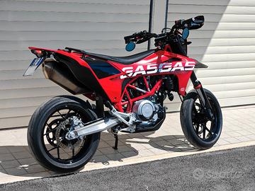 GasGas SM700 (ktm 690 Husky 701)